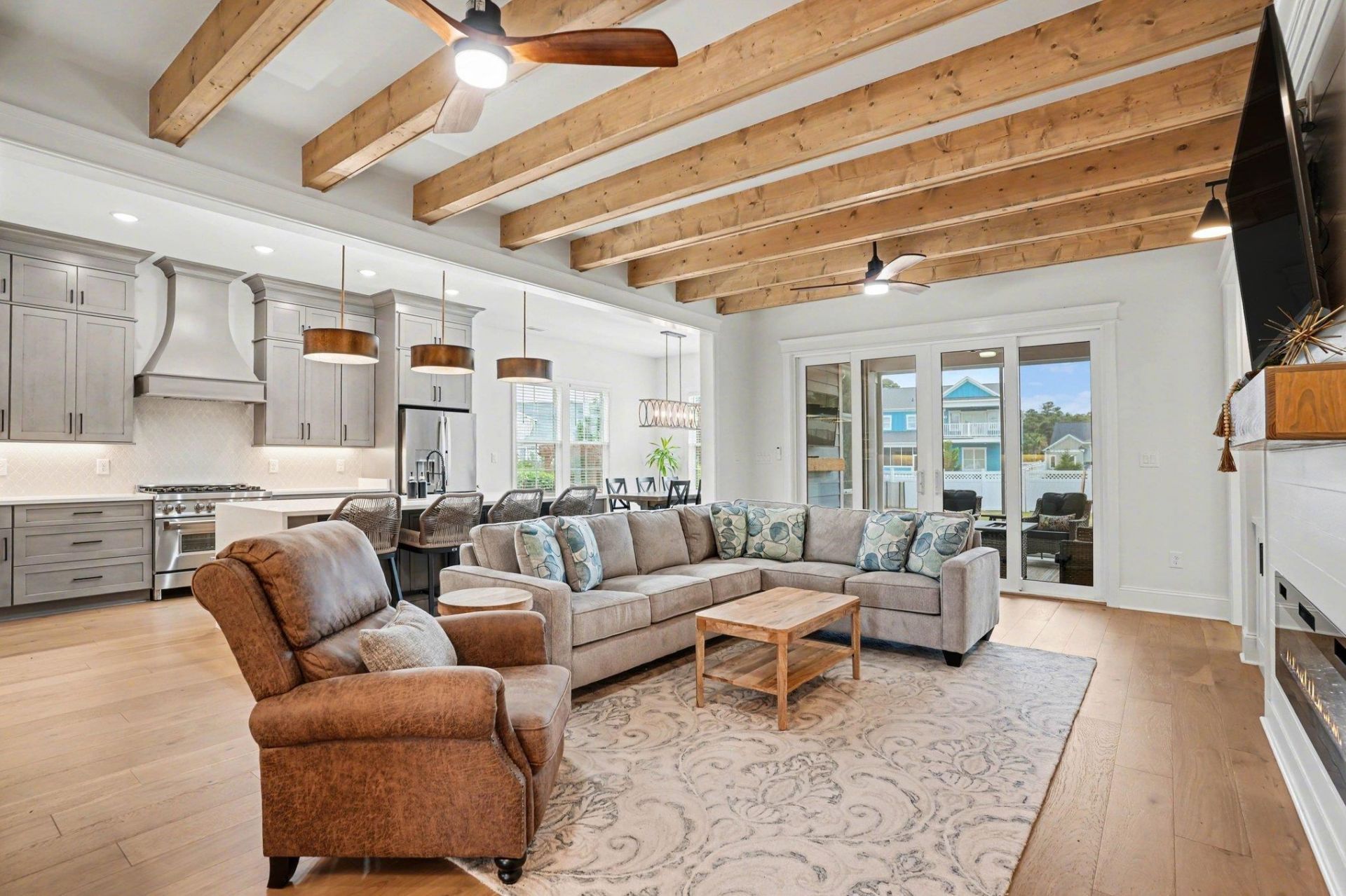 2075 Summer Rose Ln. Photo 10