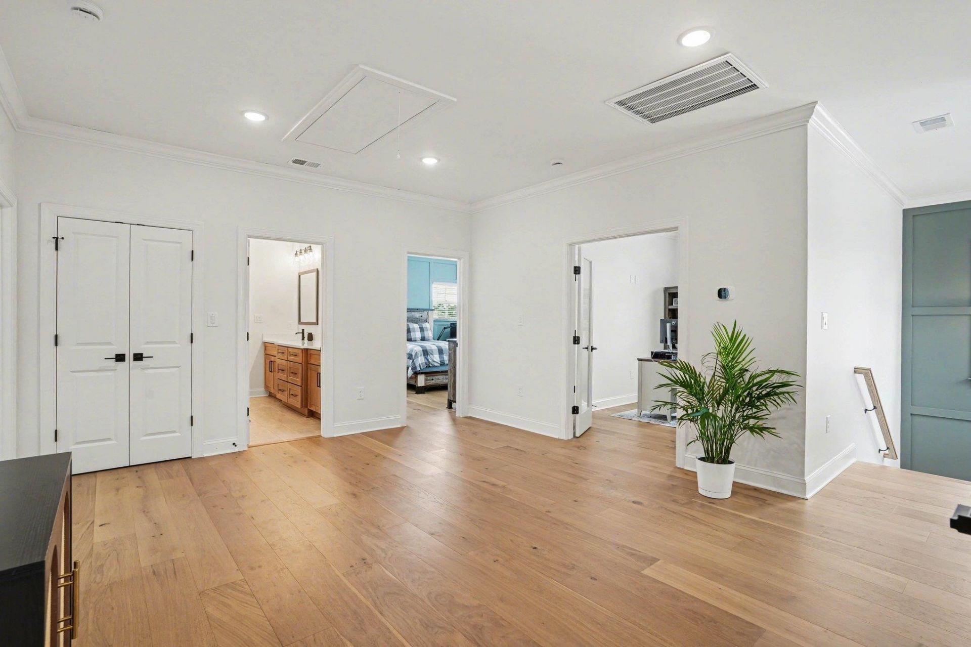 2075 Summer Rose Ln. Photo 27