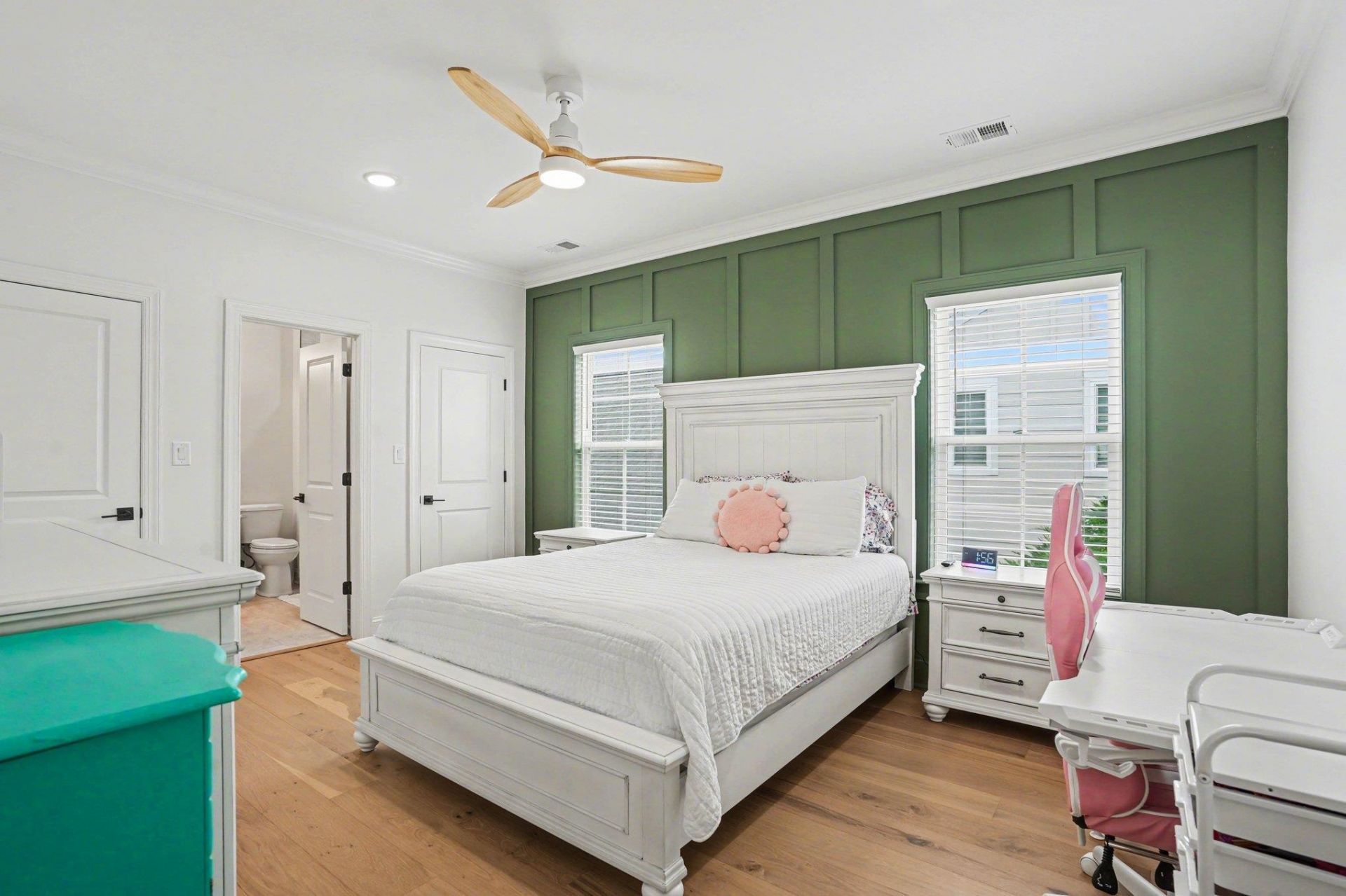 2075 Summer Rose Ln. Photo 32