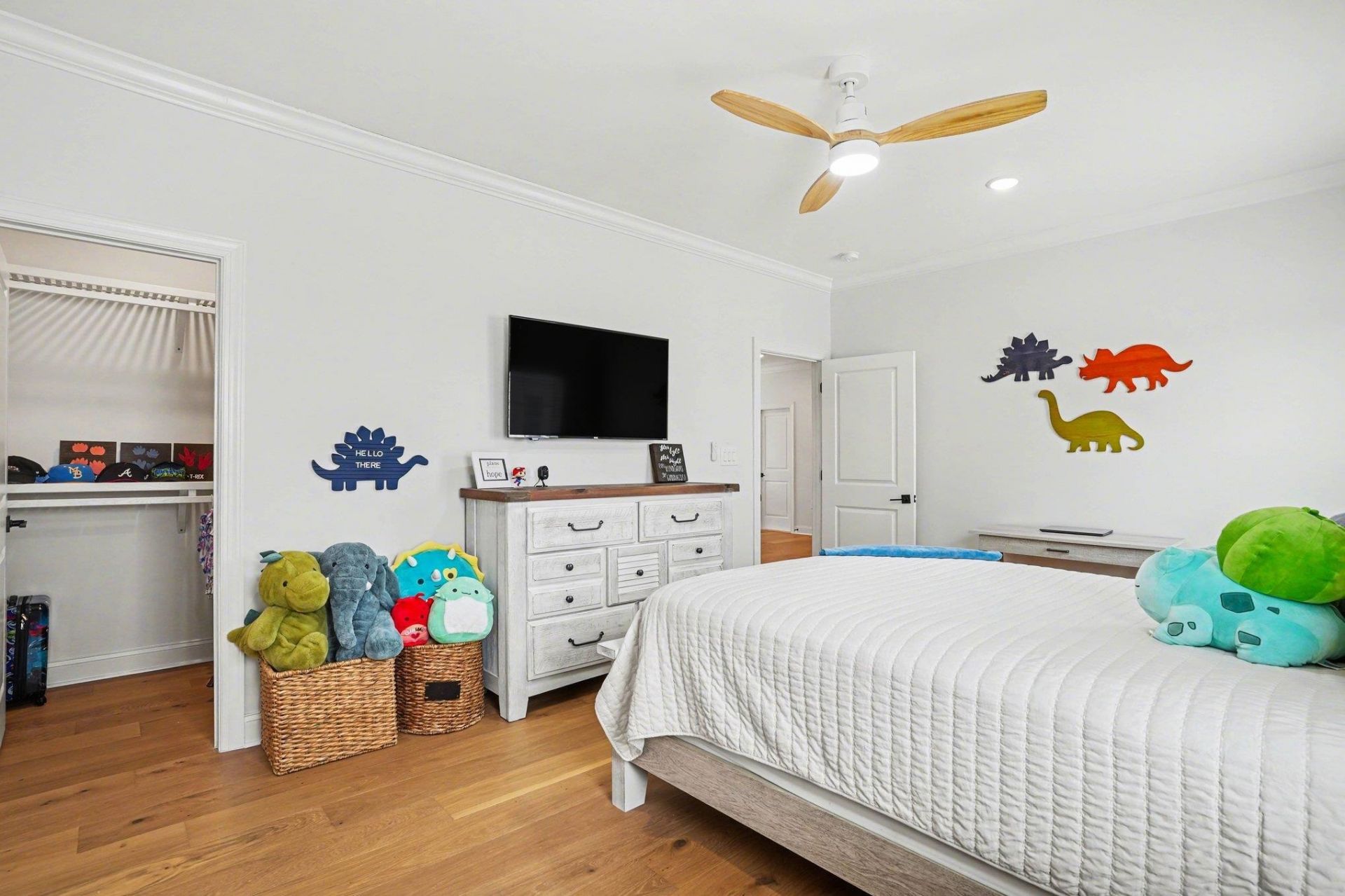 2075 Summer Rose Ln. Photo 35