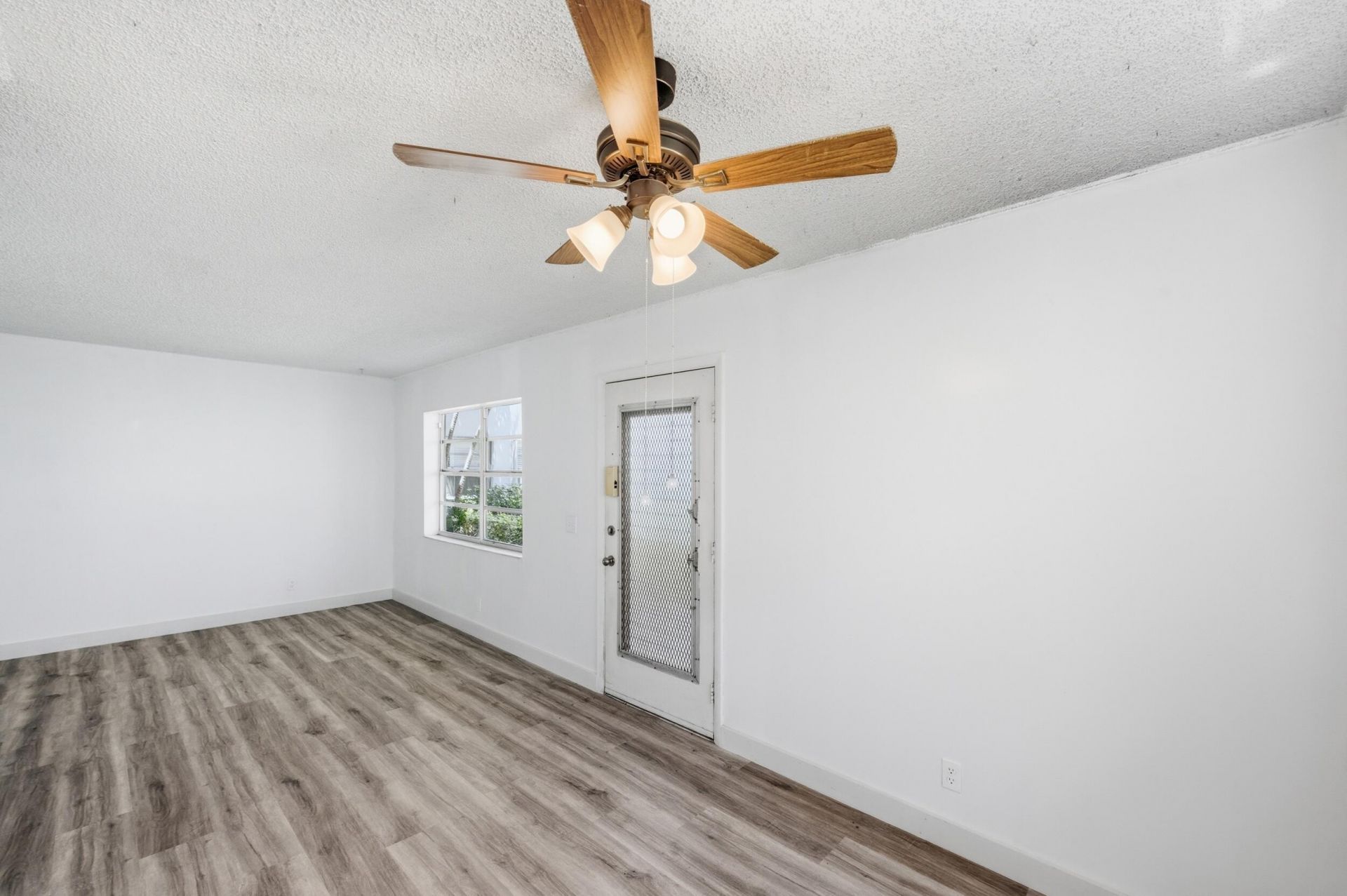 452 Normandy, Unit J, Delray Beach, FL 33484 Photo