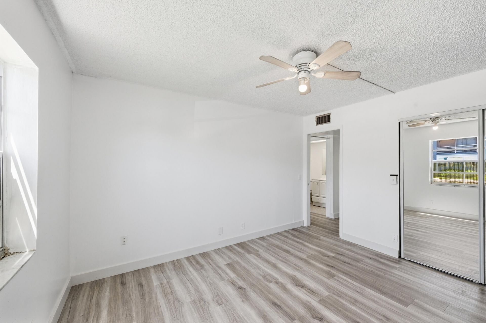 452 Normandy, Unit J, Delray Beach, FL 33484 Photo
