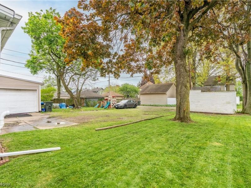 2910 13th Street NW, Canton, OH 44708 Photo 5