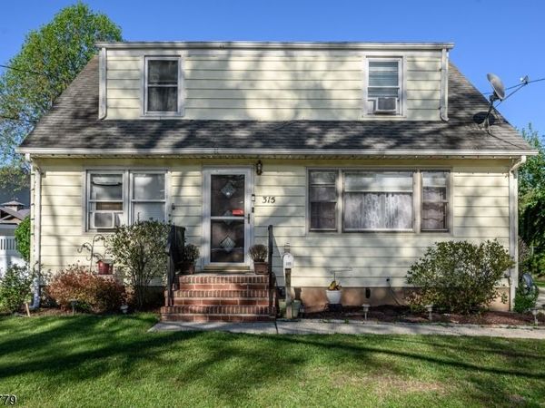 315 S 19Th Ave, Manville, NJ 08835