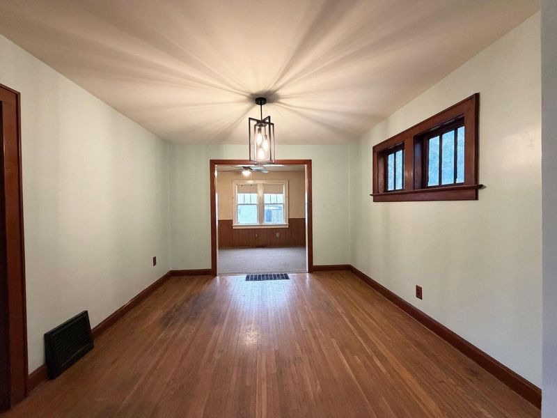442 Larcomb Avenue, Columbus, OH 43223 Photo 5