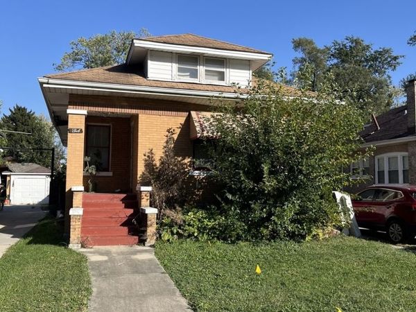 1911 S 18th Avenue , Maywood, IL 60153