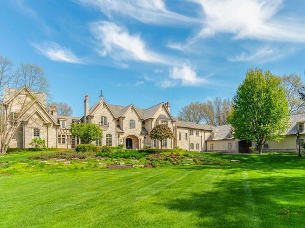 93 Hawley Woods Road , Barrington, IL 60010