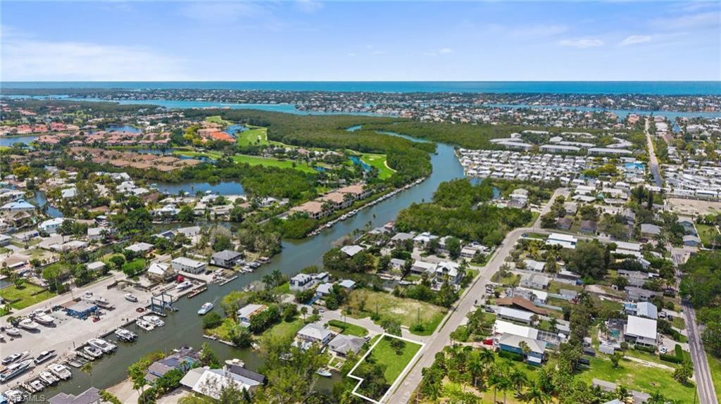 Orange St, Naples, FL 34112 Photo