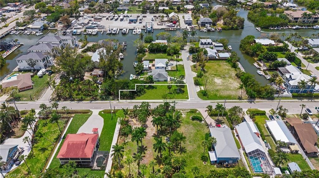 Orange St , Naples, FL 34112 Photo