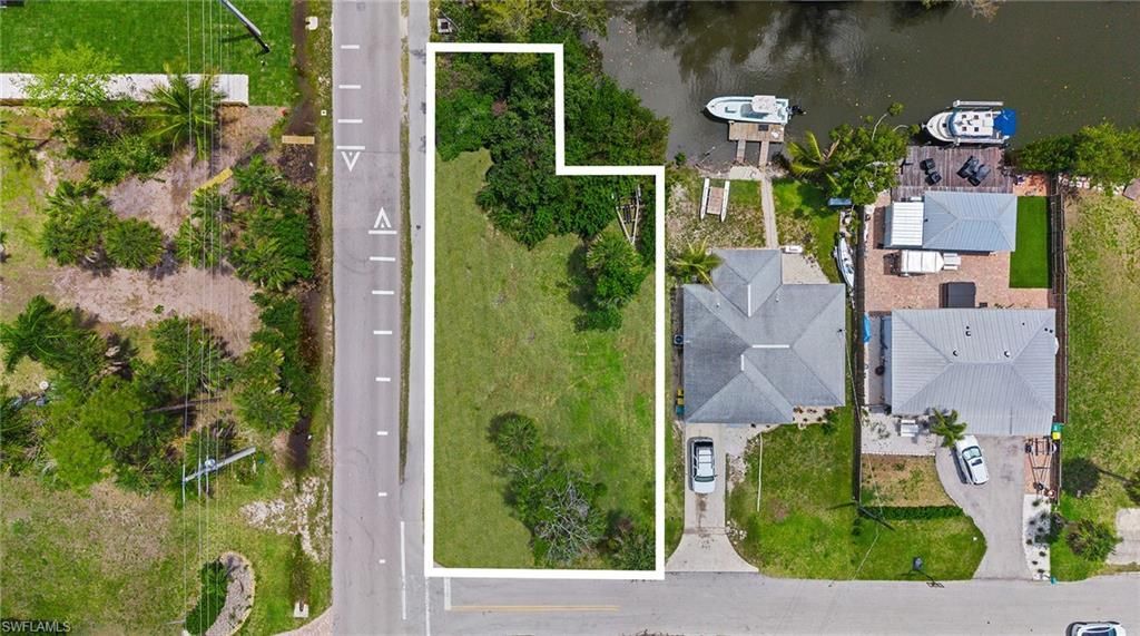 Orange St , Naples, FL 34112 Photo