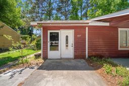 887 Pinner Pl.  photo 4