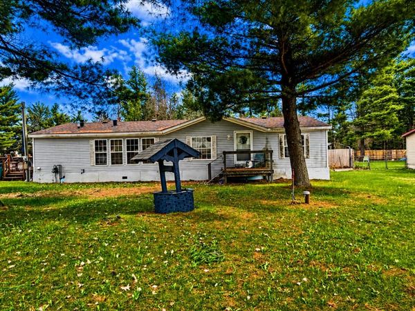 1994 E Stockwell Road, Harrison, MI 48625