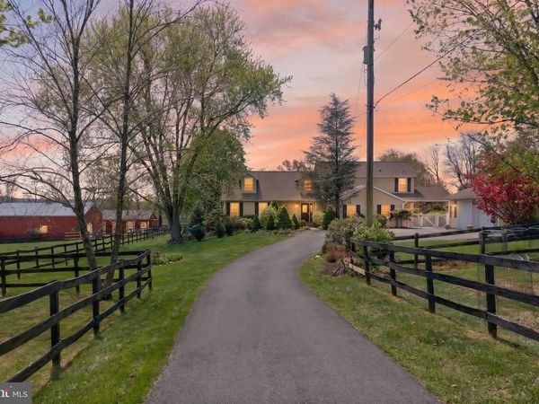 1135 MYRTLE ROAD, WALNUTPORT, PA 18088