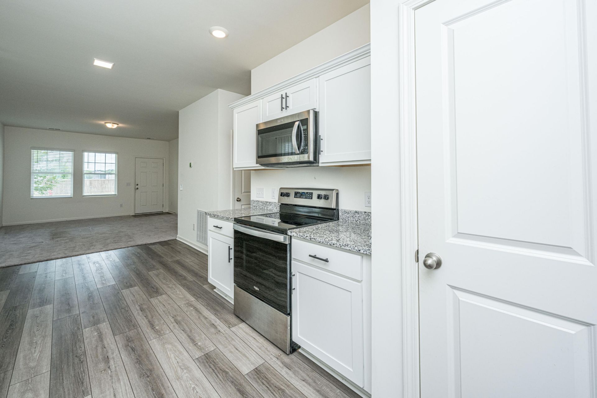 309 Sedona Drive Photo 13