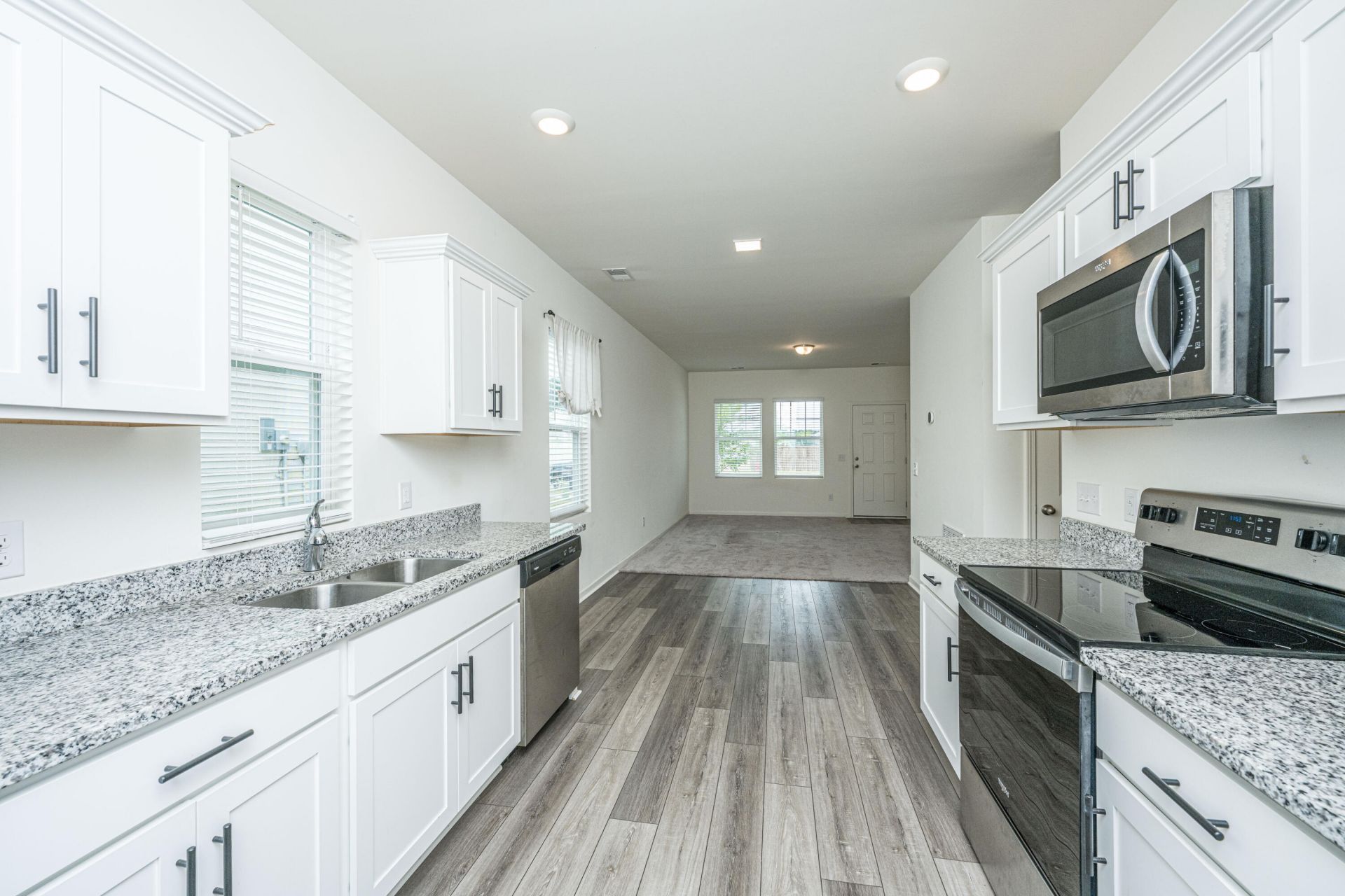 309 Sedona Drive Photo 14