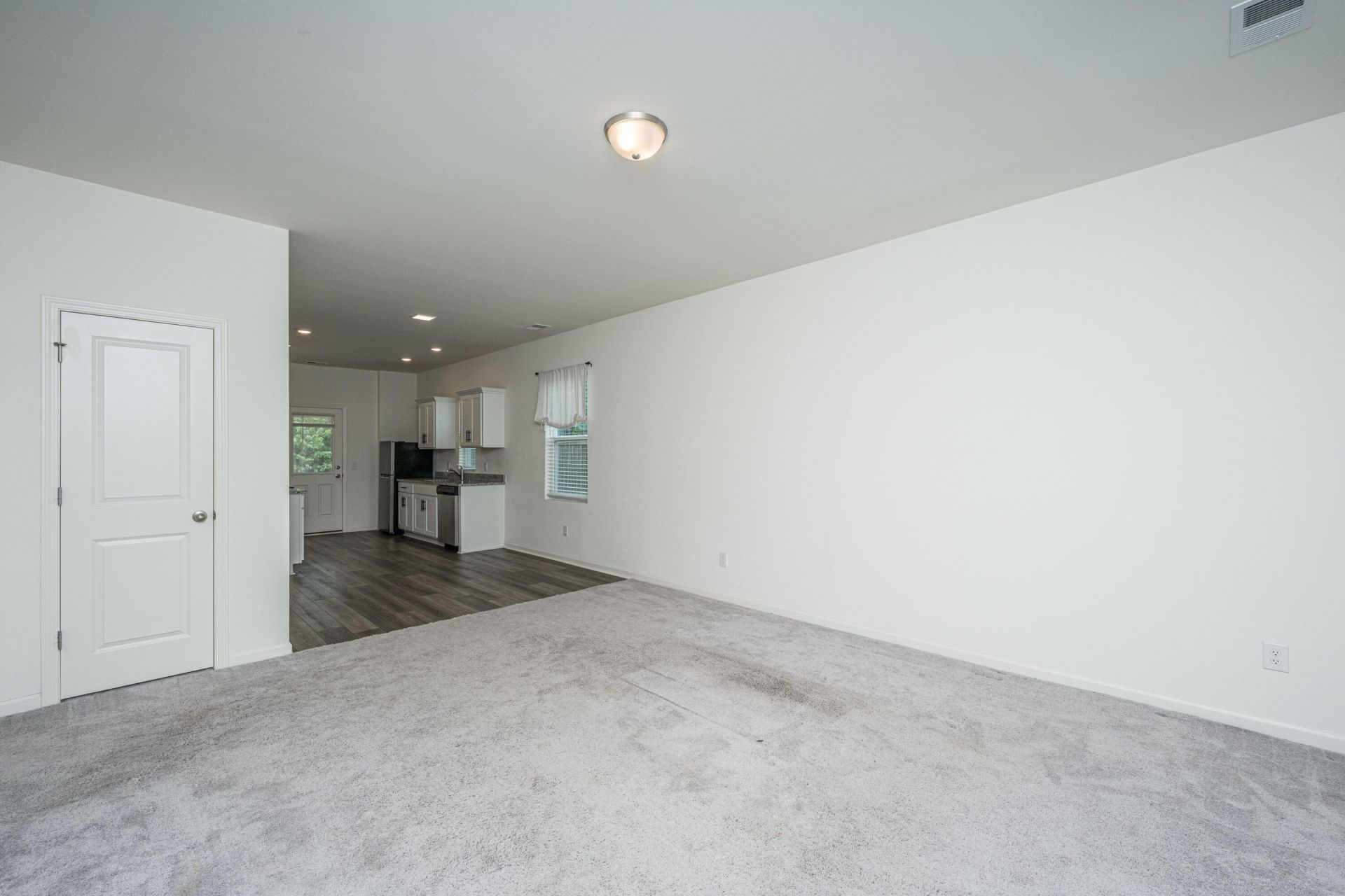 309 Sedona Drive Photo 7