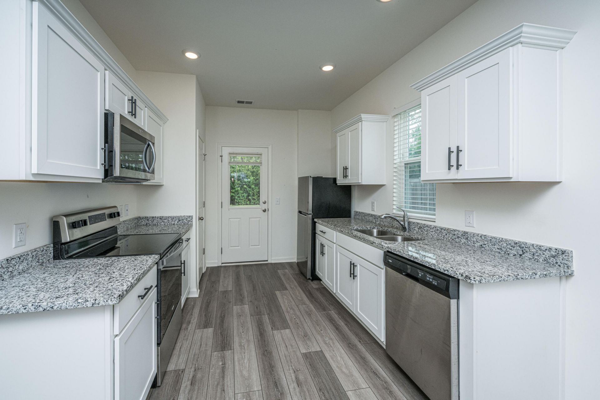 309 Sedona Drive Photo 9