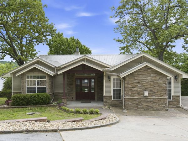 169 Waterscape Road, Ridgedale, MO 65739
