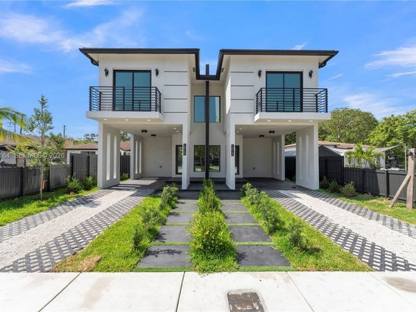 1816 NW 49th St, Miami, FL 33142
