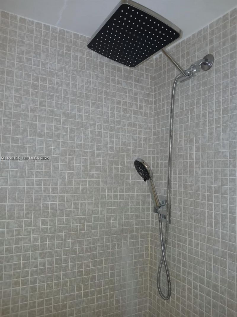 1300 Saint Charles Pl, Unit 222, Pembroke Pines, FL 33026 Photo