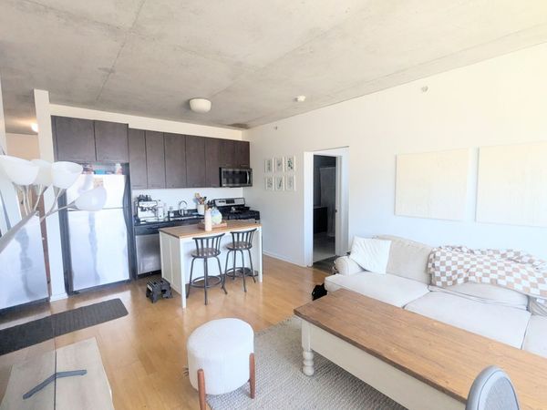 659 W Randolph Street , Unit 711, Chicago, IL 60661