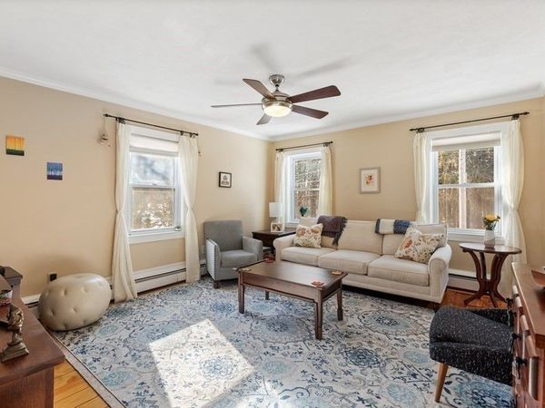 51 Vine Rock St, Unit 2, Dedham, MA 02026