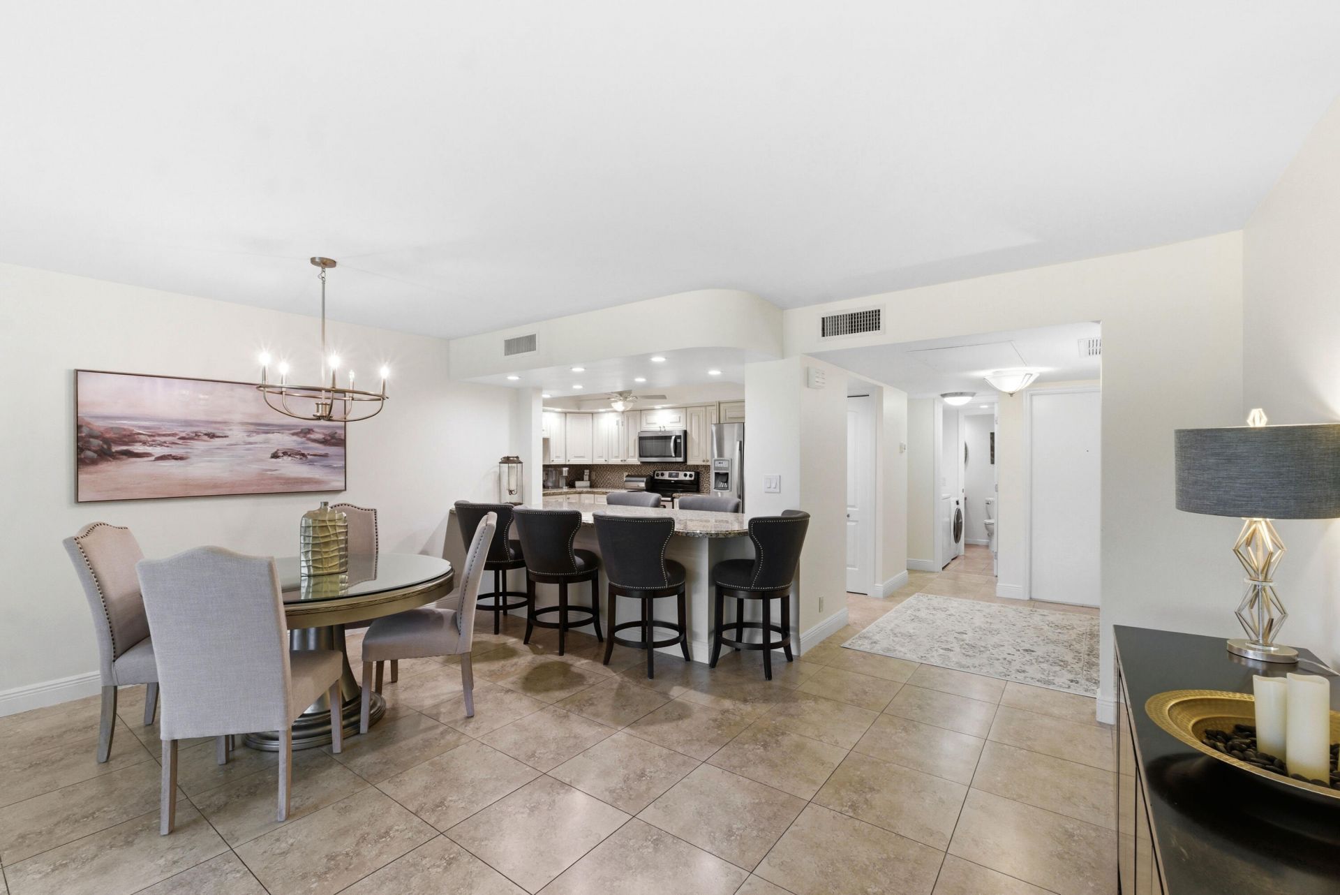 3800 Oaks Clubhouse Drive, Unit 106, Pompano Beach, FL 33069 Photo