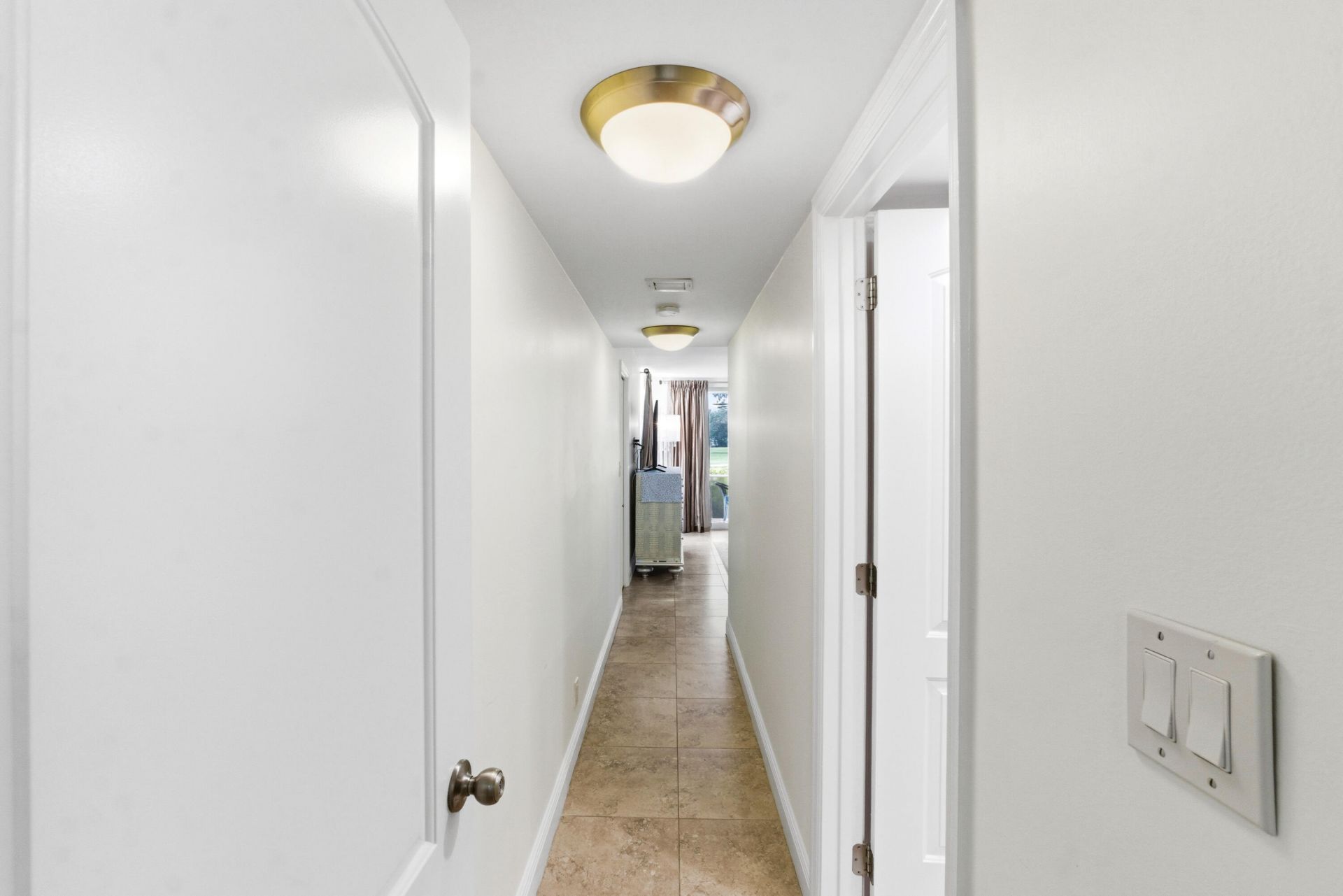 3800 Oaks Clubhouse Drive, Unit 106, Pompano Beach, FL 33069 Photo