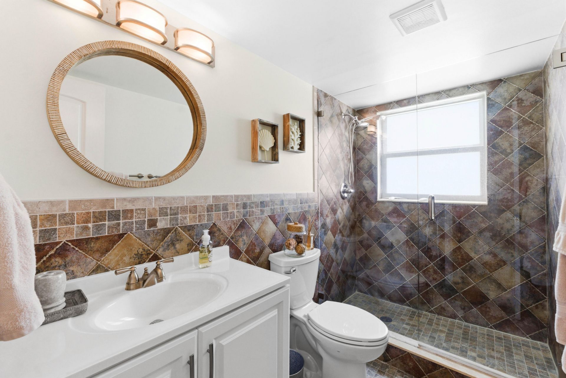 3800 Oaks Clubhouse Drive, Unit 106, Pompano Beach, FL 33069 Photo
