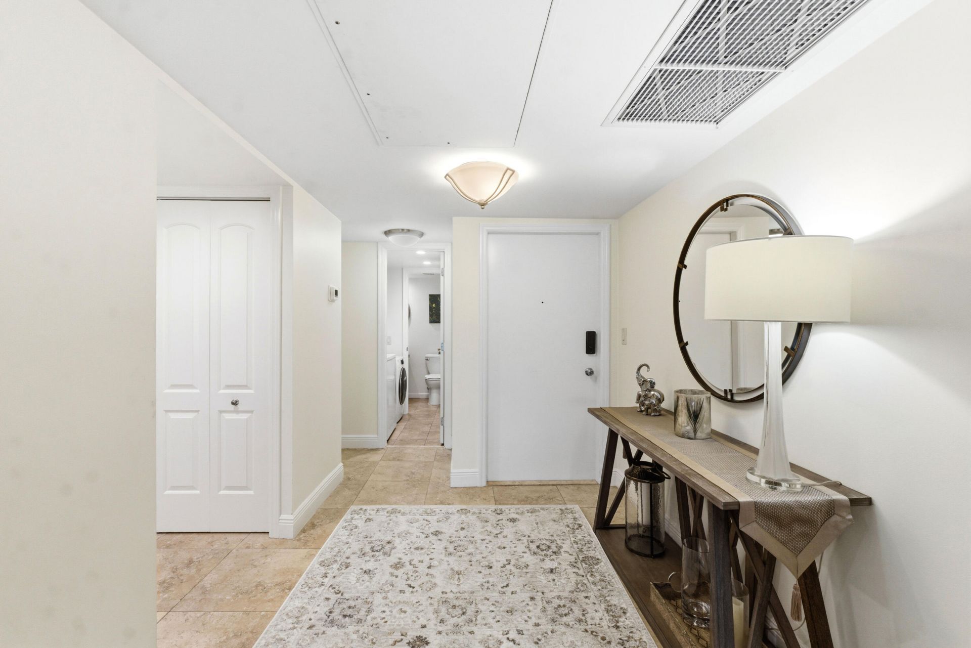 3800 Oaks Clubhouse Drive, Unit 106, Pompano Beach, FL 33069 Photo