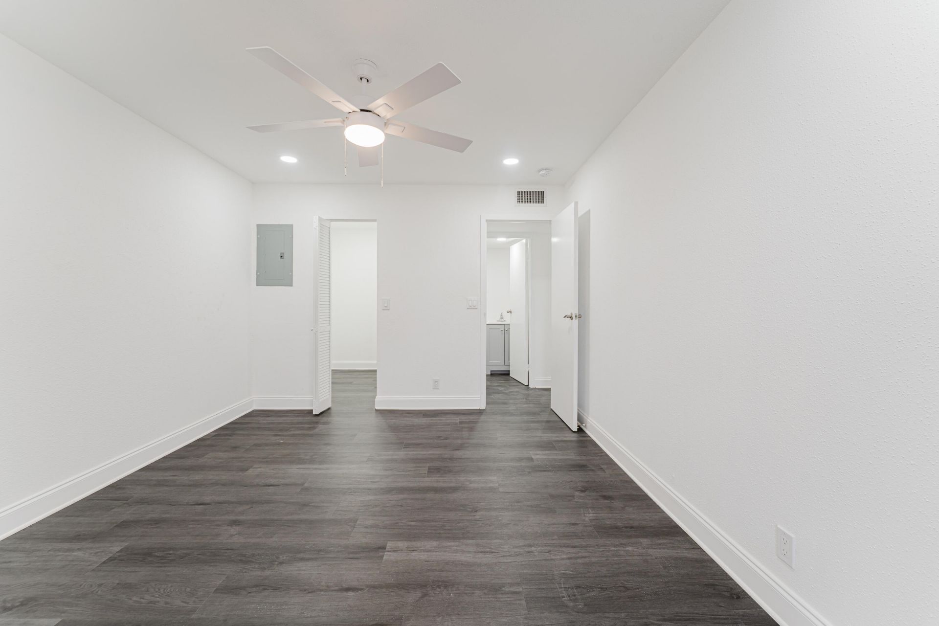 233 Brittany F, Delray Beach, FL 33446 Photo