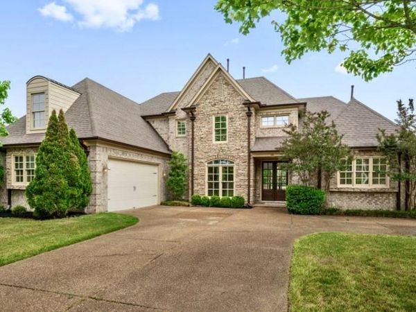 748 MAGNOLIA GARDEN CV, Collierville, TN 38017