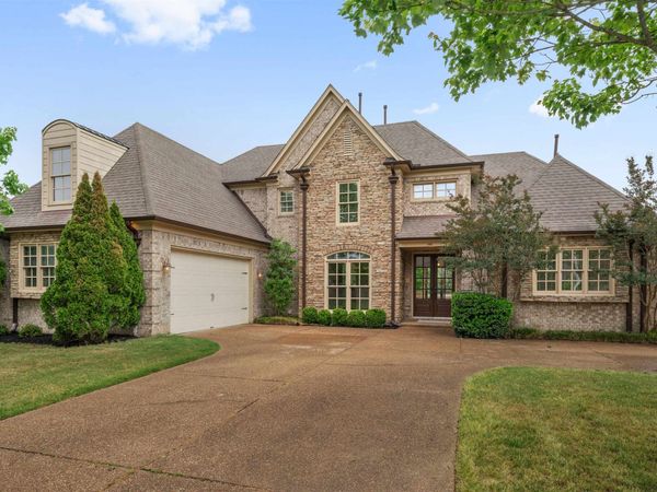 748 MAGNOLIA GARDEN CV, Collierville, TN 38017
