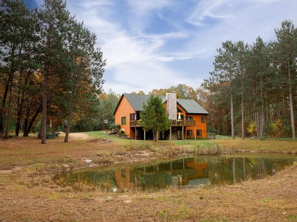 1889 S Dixie Court, Friendship, WI 53934