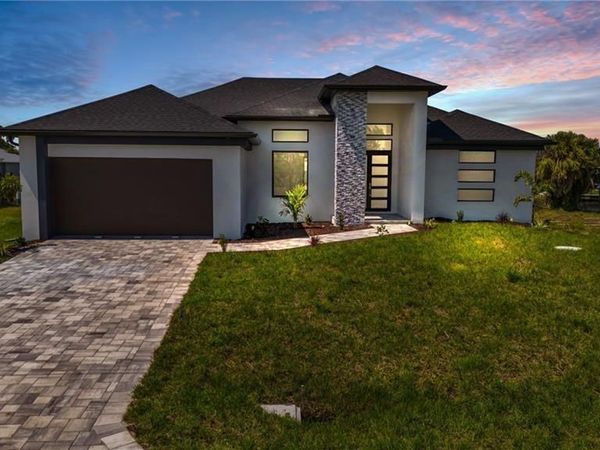 9402 ARRID CIRCLE , PORT CHARLOTTE, FL 33981