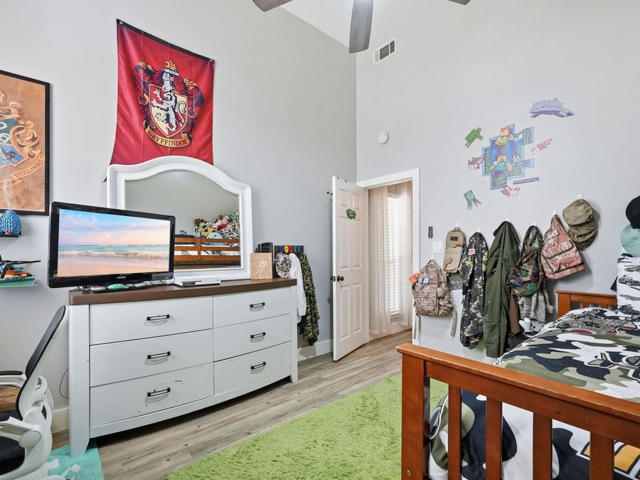 Property Image 52