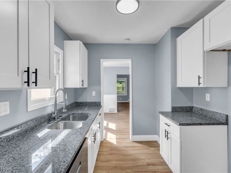 1401 E 219th Street, Euclid, OH 44117 Photo 13