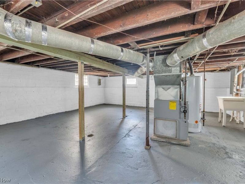 1401 E 219th Street, Euclid, OH 44117 Photo 23