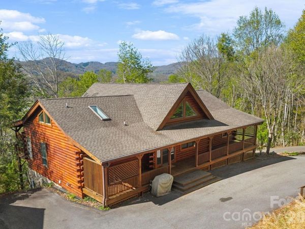 248 Hillcrest Lane , Banner Elk, NC 28604