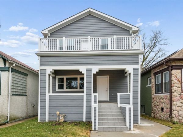 1721 W Arthur Avenue, Chicago, IL 60626