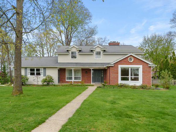 6428 Applewood Street, Portage, MI 49024