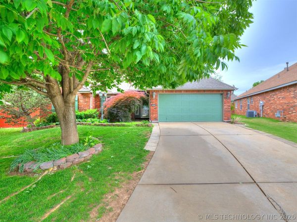 5080 S 195 Place E, Broken Arrow, OK 74014