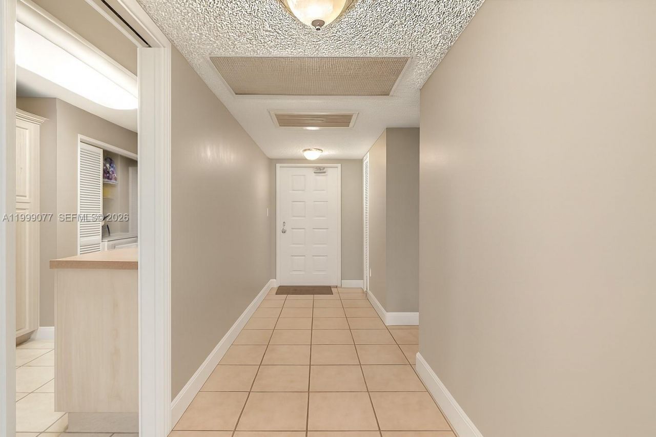 823 Cypress Blvd, Unit 104, Pompano Beach, FL 33069 Photo