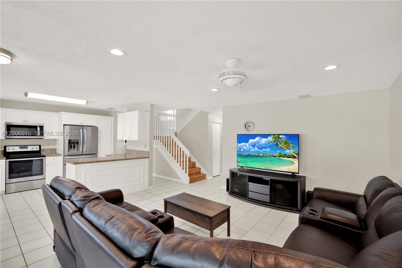 17637 SW 28th Ct, Miramar, FL 33029 Photo