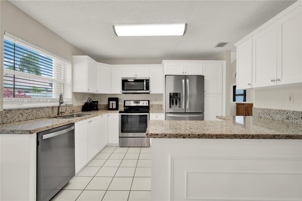 17637 SW 28th Ct, Miramar, FL 33029 Photo