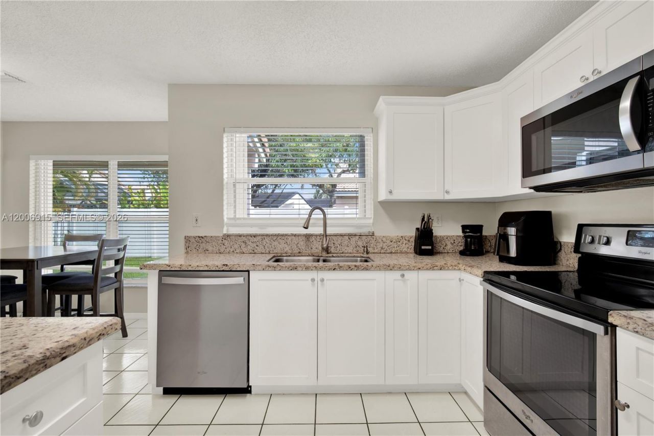 17637 SW 28th Ct, Miramar, FL 33029 Photo