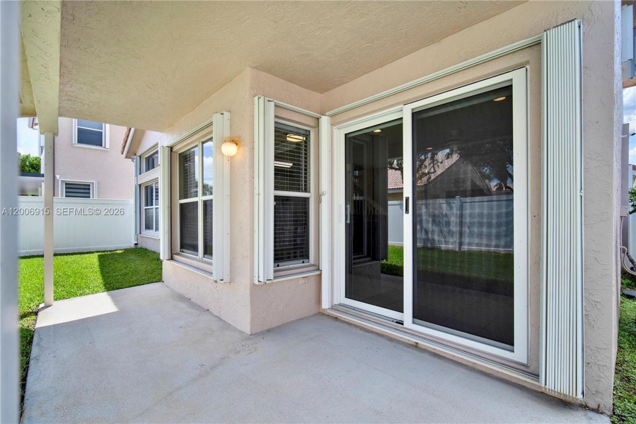 17637 SW 28th Ct, Miramar, FL 33029 Photo