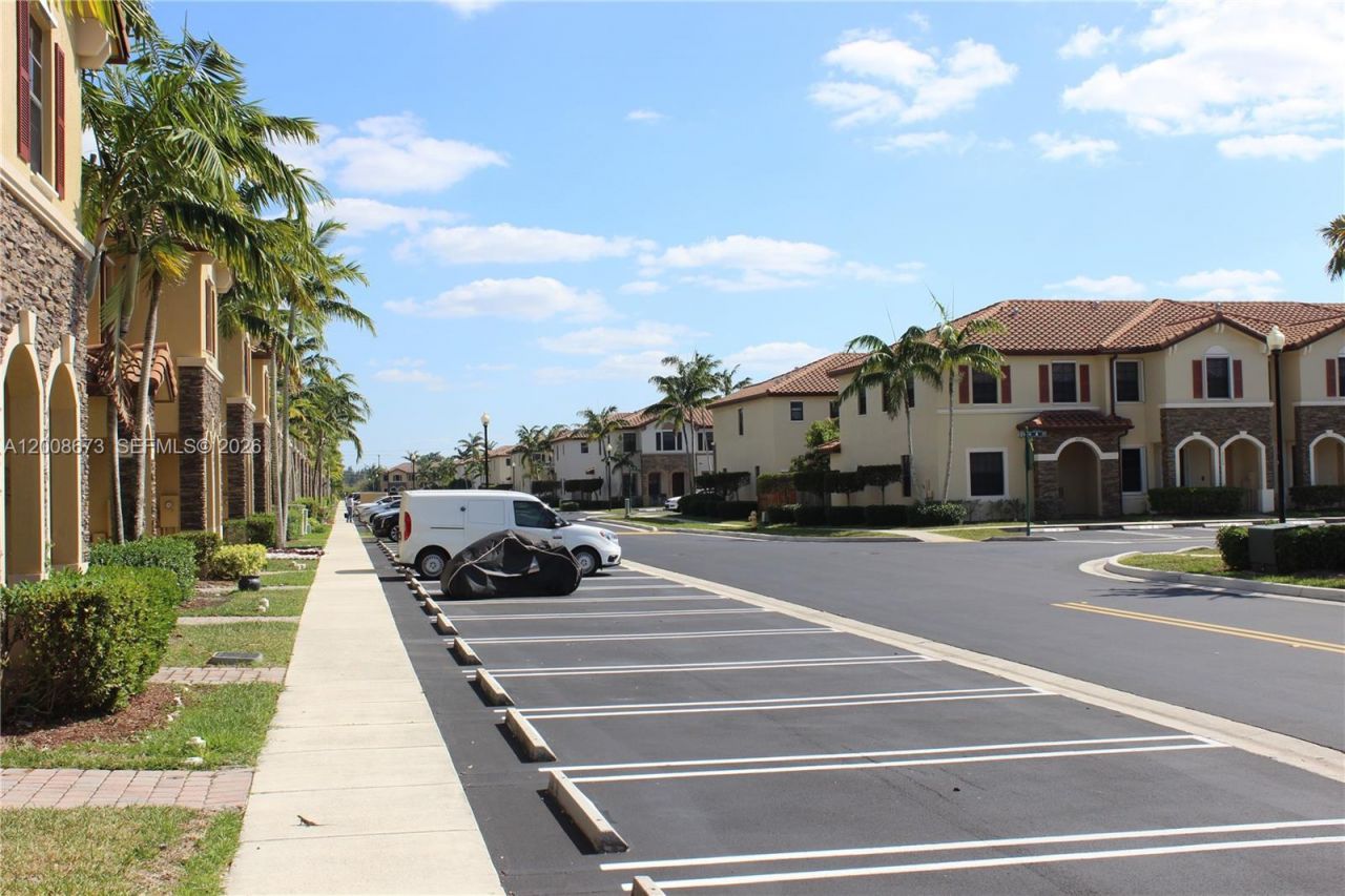 3211 SE 6th St, Homestead, FL 33033 Photo