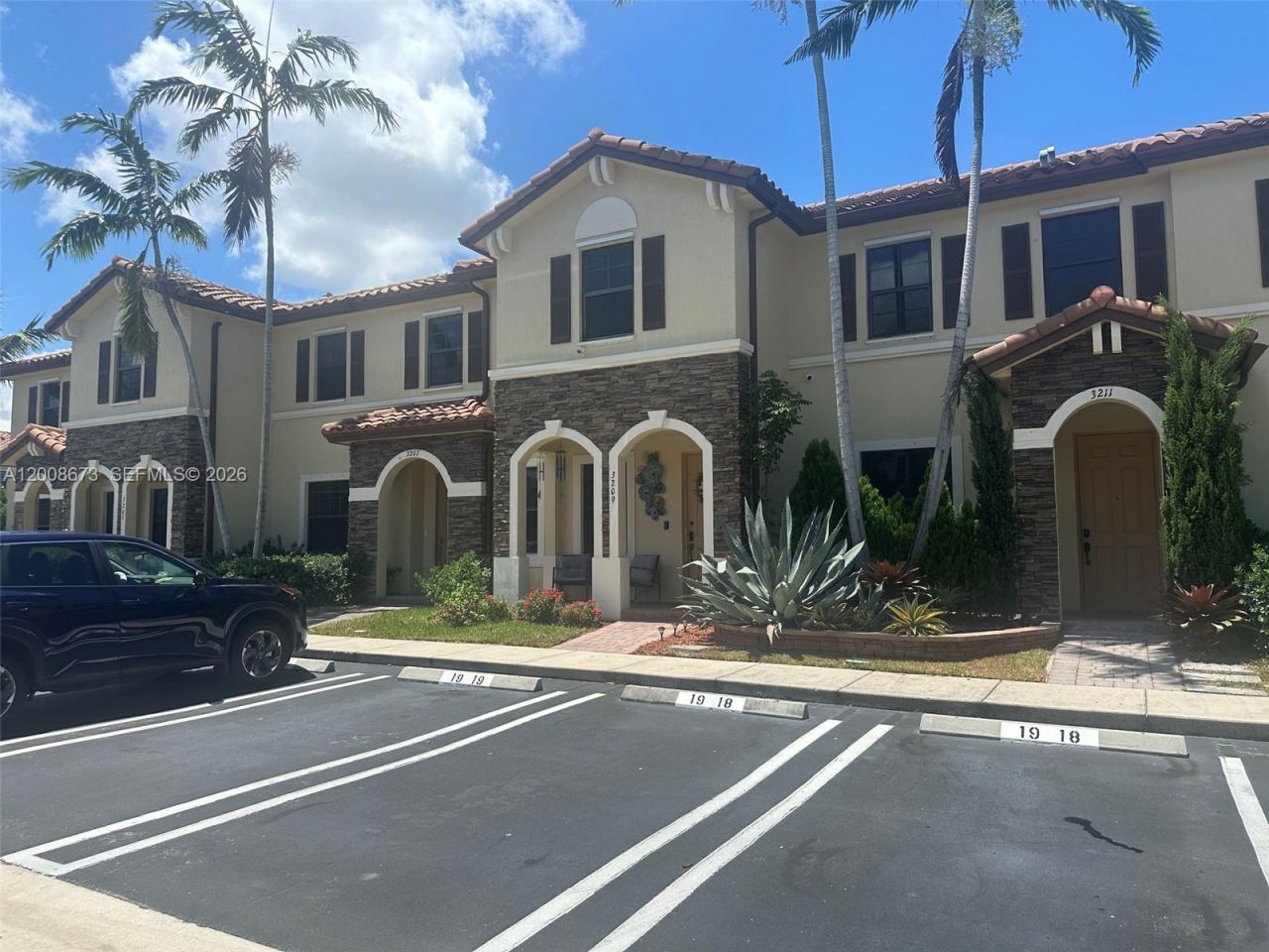3211 SE 6th St, Homestead, FL 33033 Photo