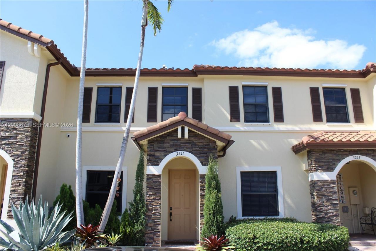 3211 SE 6th St, Homestead, FL 33033 Photo